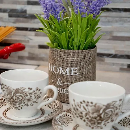 Διαμέρισμα Sunwaves Center *