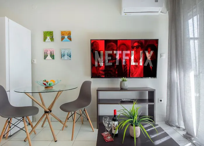 Sunwaves Center Apartment *