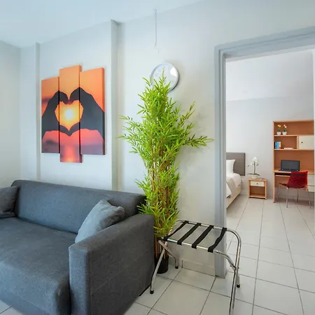 Sunwaves Center Родос