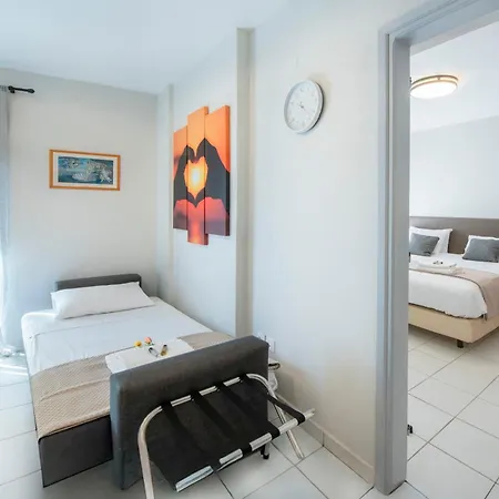 Apartment Sunwaves Center Rhodes City